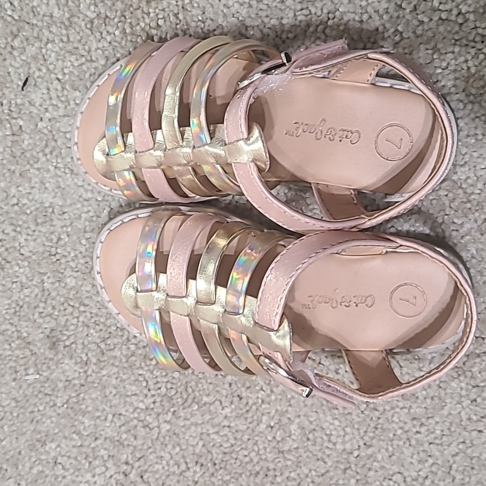Girls sandals